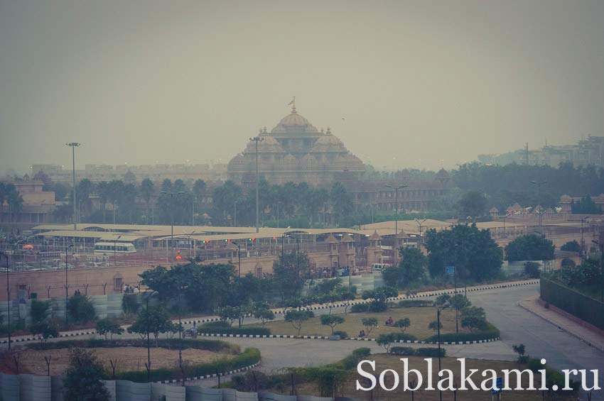 храм Акшардхам в Дели - самостоятельная экскурсия