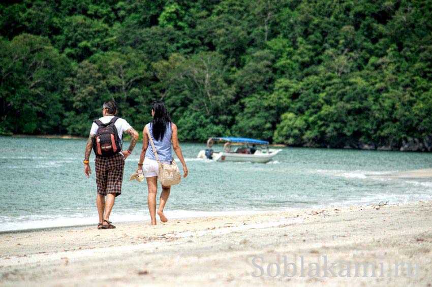 Черный пляж на Лангкави, Black Beach Langkawi