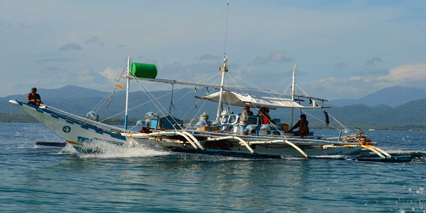 филиппинская лодка, банка на Палаване, Филиппины