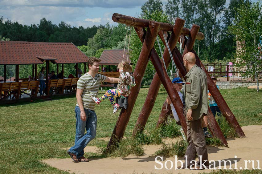 Парк птиц "Воробьи" в Калужской области