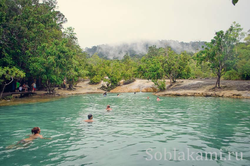 Hot Springs Waterfal (Ron Waterfall) и Emerald pool (Crystal pond, Sa Morakot) в Краби