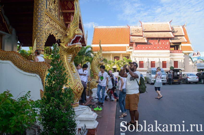 Храм Phra Singh в Чиангмае: фото, отзывы