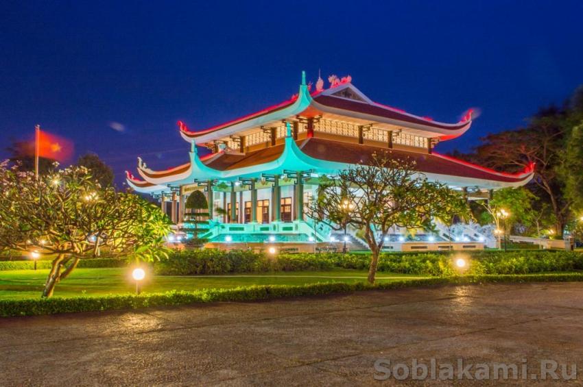 Пантеон Хошимина в Вунгтау, Вьетнам